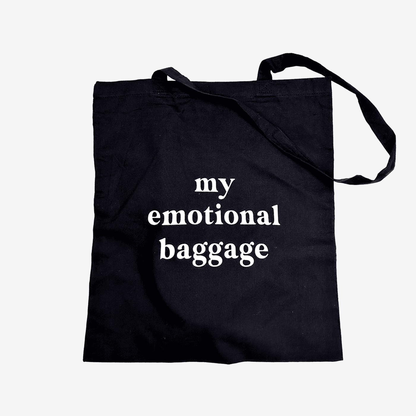 Gin Bag handlenett er laget av 100 % bomull med blank bakside og er solid nok til å bære både ukeshandel og gode ideer. Med plass til alt du trenger, er dette handlenettet funksjonelt, morsomt og #chic på én gang, og det perfekte alternativet til plastposer.